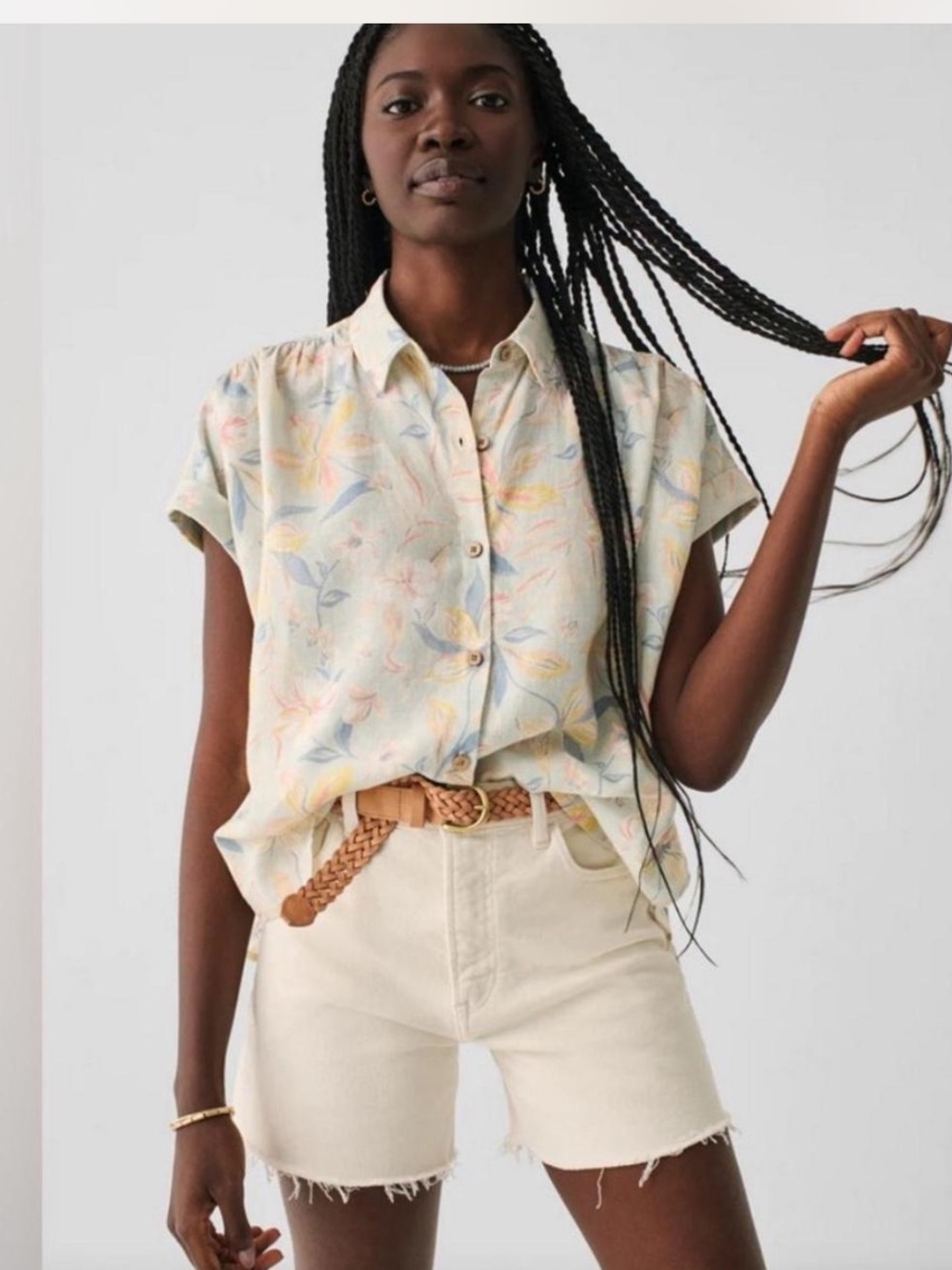 Faherty Light Floral Hemp Blend Short-Sleeve Button Front Shirt L